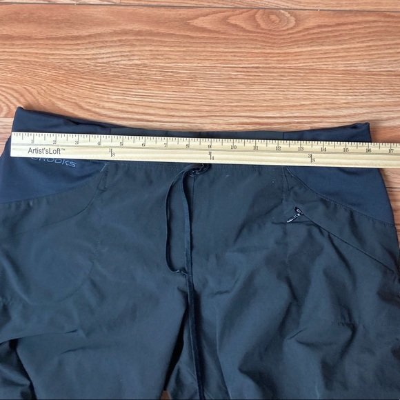 Brooks capris - Picture 2 of 10